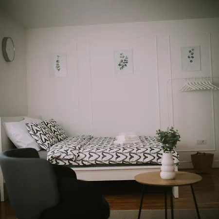 Studio Apartment E&D, Free Private Parking, Loggia Zagreb Exterior foto