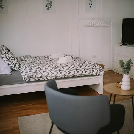 Studio Apartment E&D, Free Private Parking, Loggia Zagreb Exterior foto