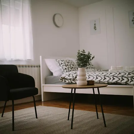 Studio Apartment E&D, Free Private Parking, Loggia Zagreb Exterior foto