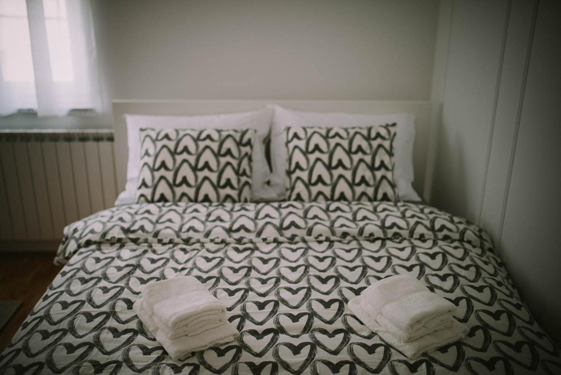 E&d, Free Private Parking, Loggia * Zagreb